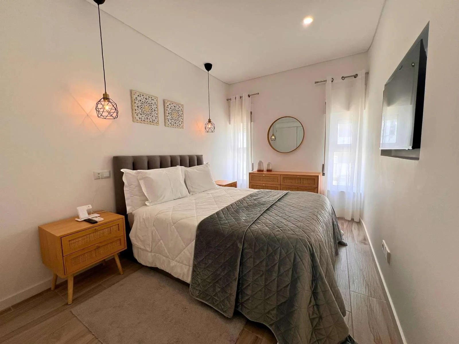 Timeless Beach V — interior 8